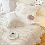 3pcs bedding Set, Embroidered Rose Quilt