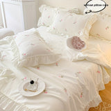 3pcs bedding Set, Embroidered Rose Quilt