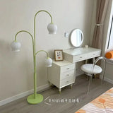 Lily Floor Lamp