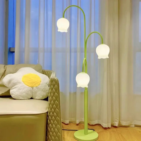 Lily Floor Lamp